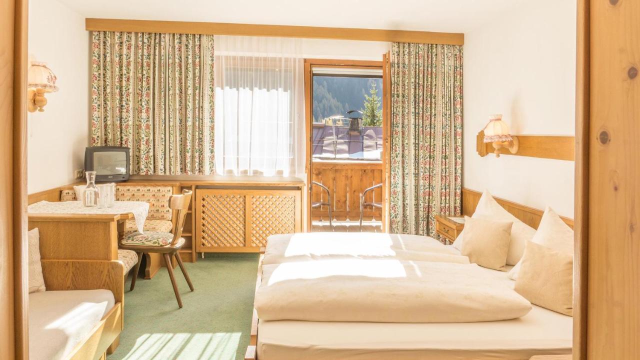 Bellamonte Bed & Breakfast Sankt Anton am Arlberg Exterior photo